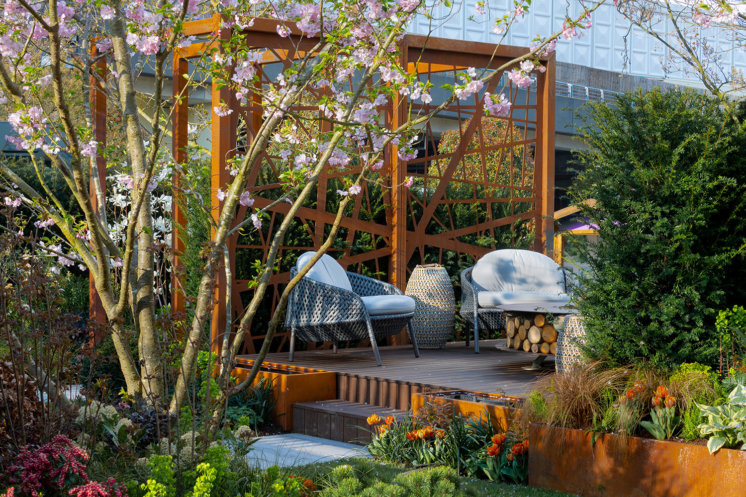 A small city garden divided into rooms