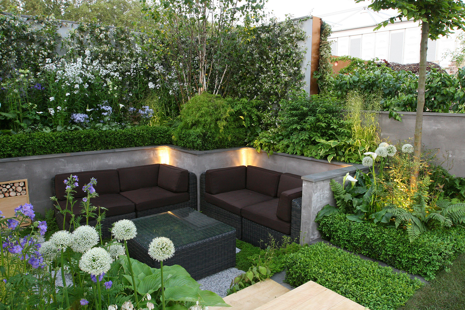 RHS Chelsea Flower Show 2010 - A Joy Forever