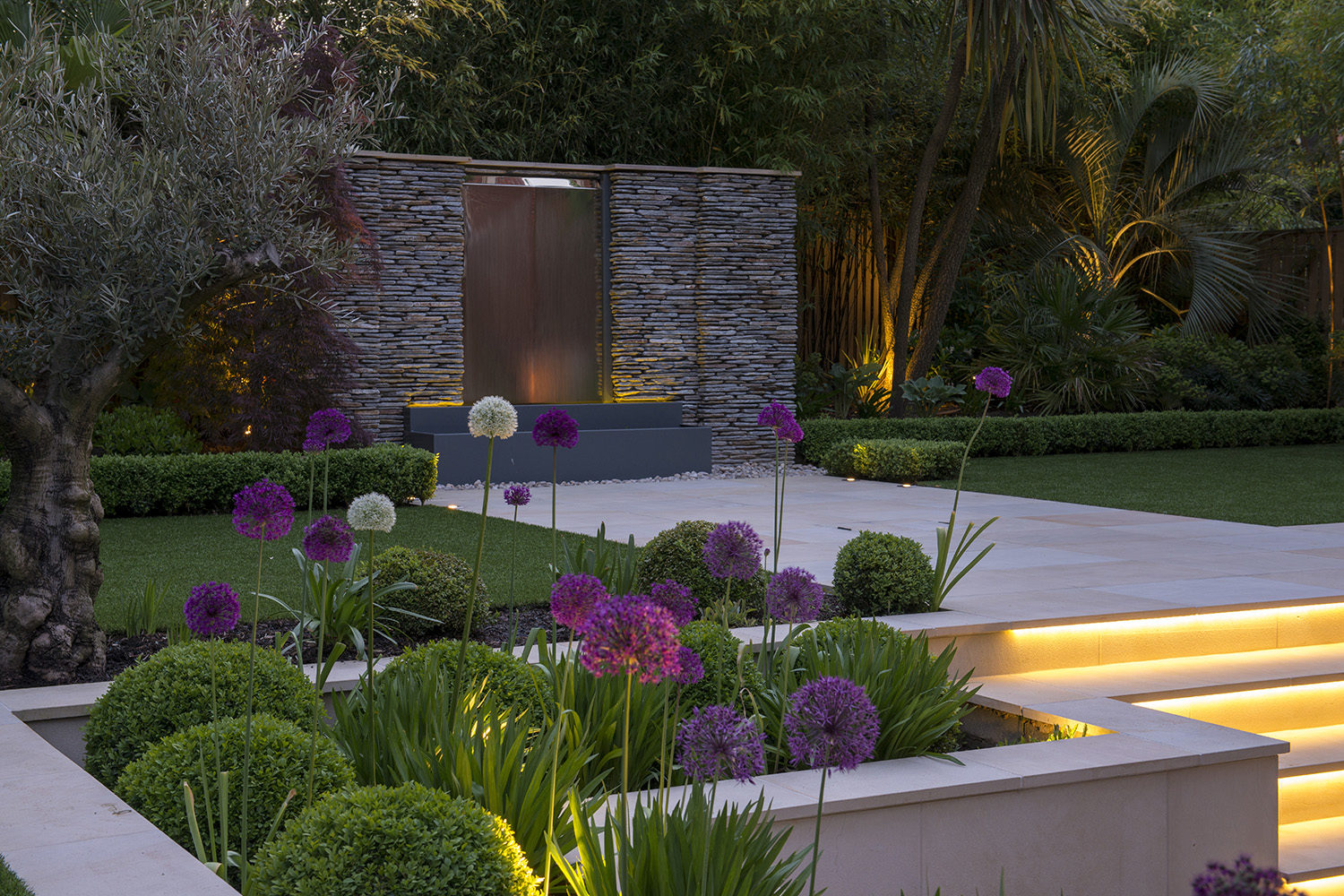 Kate Gould Gardens - Contemporary Garden Design Twickenham